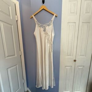 Oscar de la Renta Pink Label Satin Lace Nightgown | Ivory | Size L | NWT